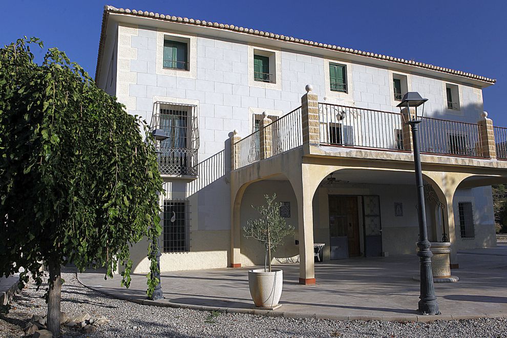 edificio señorios de relleu